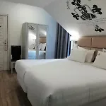 Ana Margarida Hotel