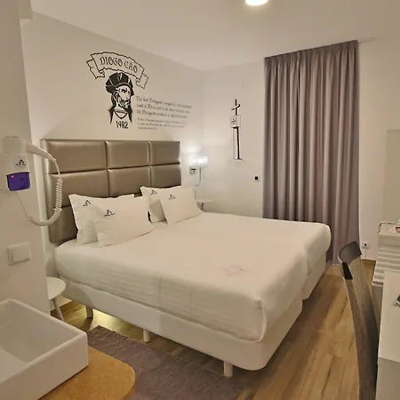 酒店 Ana Margarida 2*