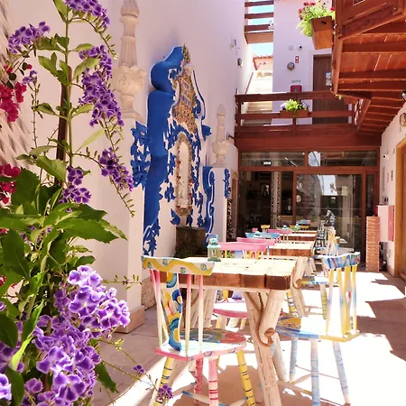 酒店 Ana Margarida 2*