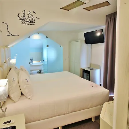 Ana Margarida 酒店 2*